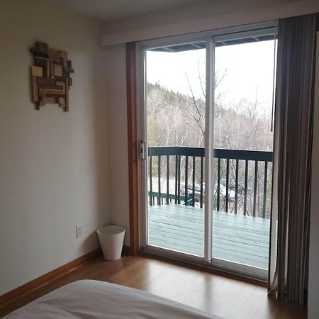 L'Inukshuk Hotell Tadoussac Eksteriør bilde